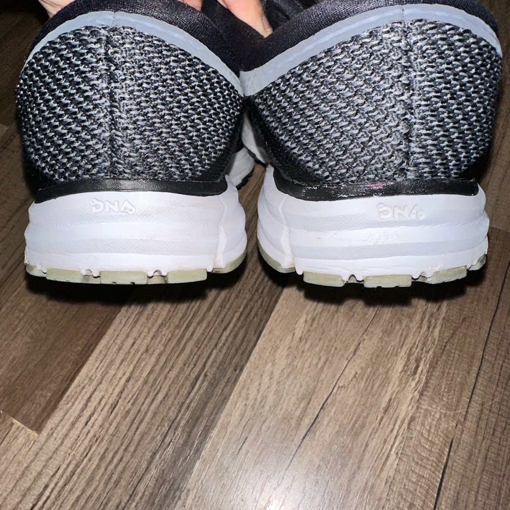 Brooks Revel Black and Gray Running Shoes - Picture 6 of 12